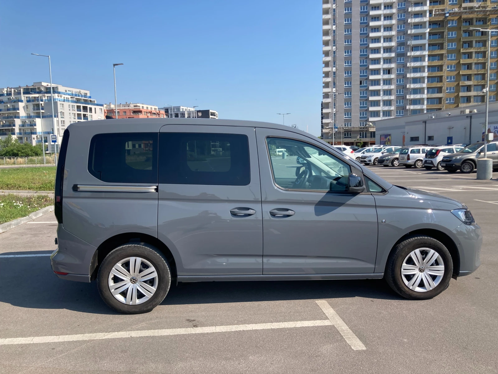 VW Caddy 2.0 TDI 102/N1/5места, снимка 2 - Автомобили и джипове - 53747527