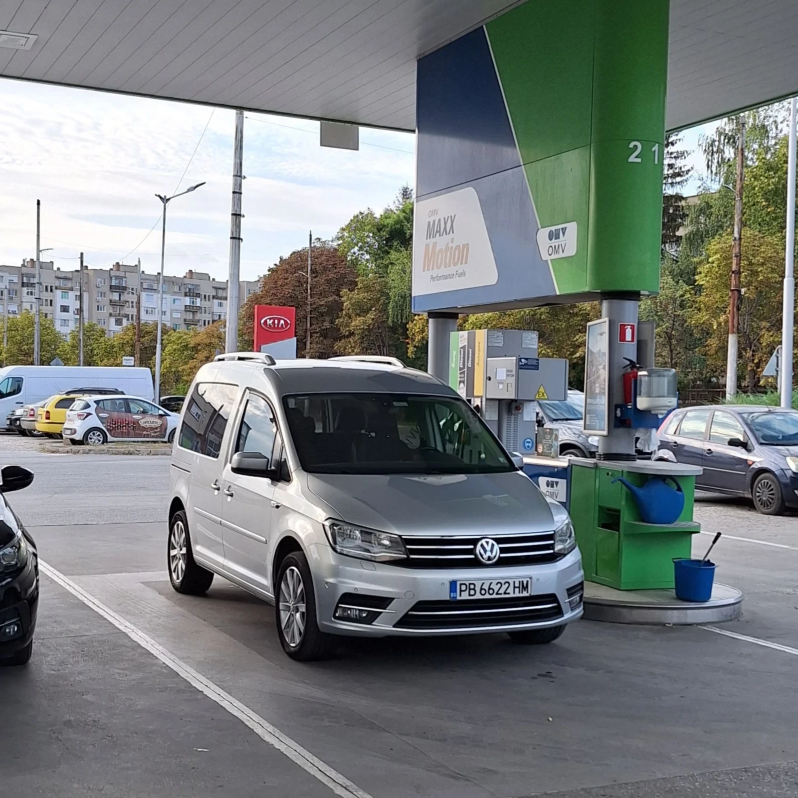 VW Caddy 2.0 TDI 150 к.с. (6-степенна ръчна), снимка 14 - Автомобили и джипове - 54196180