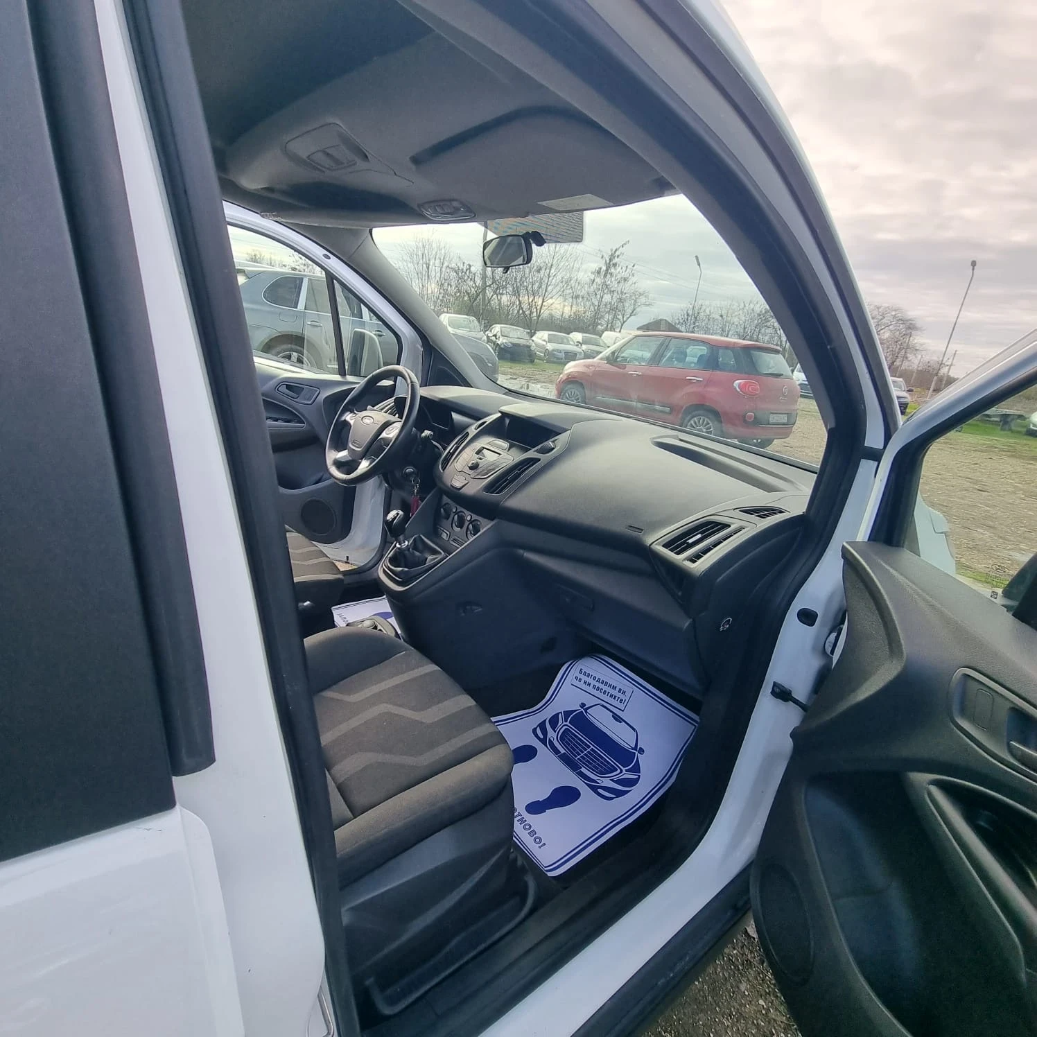 Ford Tourneo Connect ������-����� �������-������ | Mobile.bg � ����������� 9