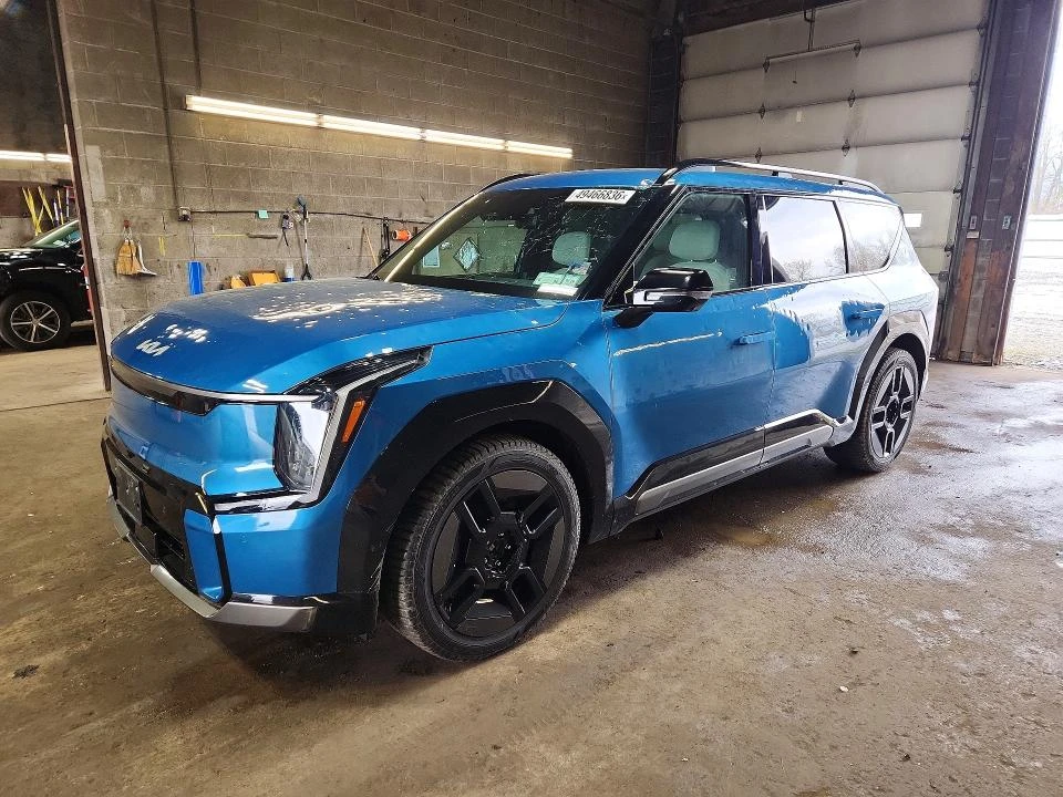 Kia EV9 GT LINE| HUD| ПАНО| MERIDIAN| AWD, снимка 2 - Автомобили и джипове - 54440923