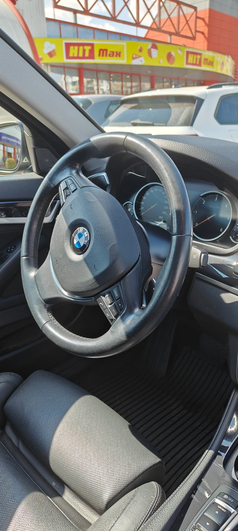 BMW 530 Xdrive, снимка 8 - Автомобили и джипове - 54443899
