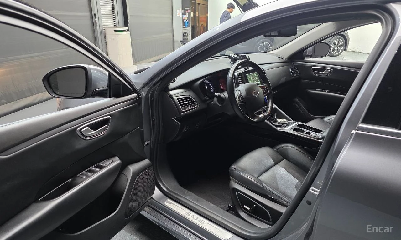 Renault Samsung SM6 * 2.0GDe* КОЖА* ПОДГРЕВ* КАМЕРА* LED* NAVI* , снимка 10 - Автомобили и джипове - 54460267