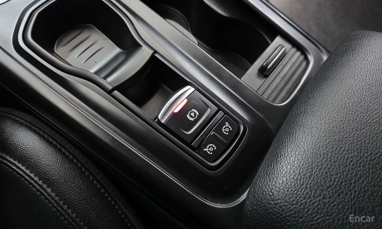 Renault Samsung SM6 * 2.0GDe* КОЖА* ПОДГРЕВ* КАМЕРА* LED* NAVI* , снимка 17 - Автомобили и джипове - 54460267