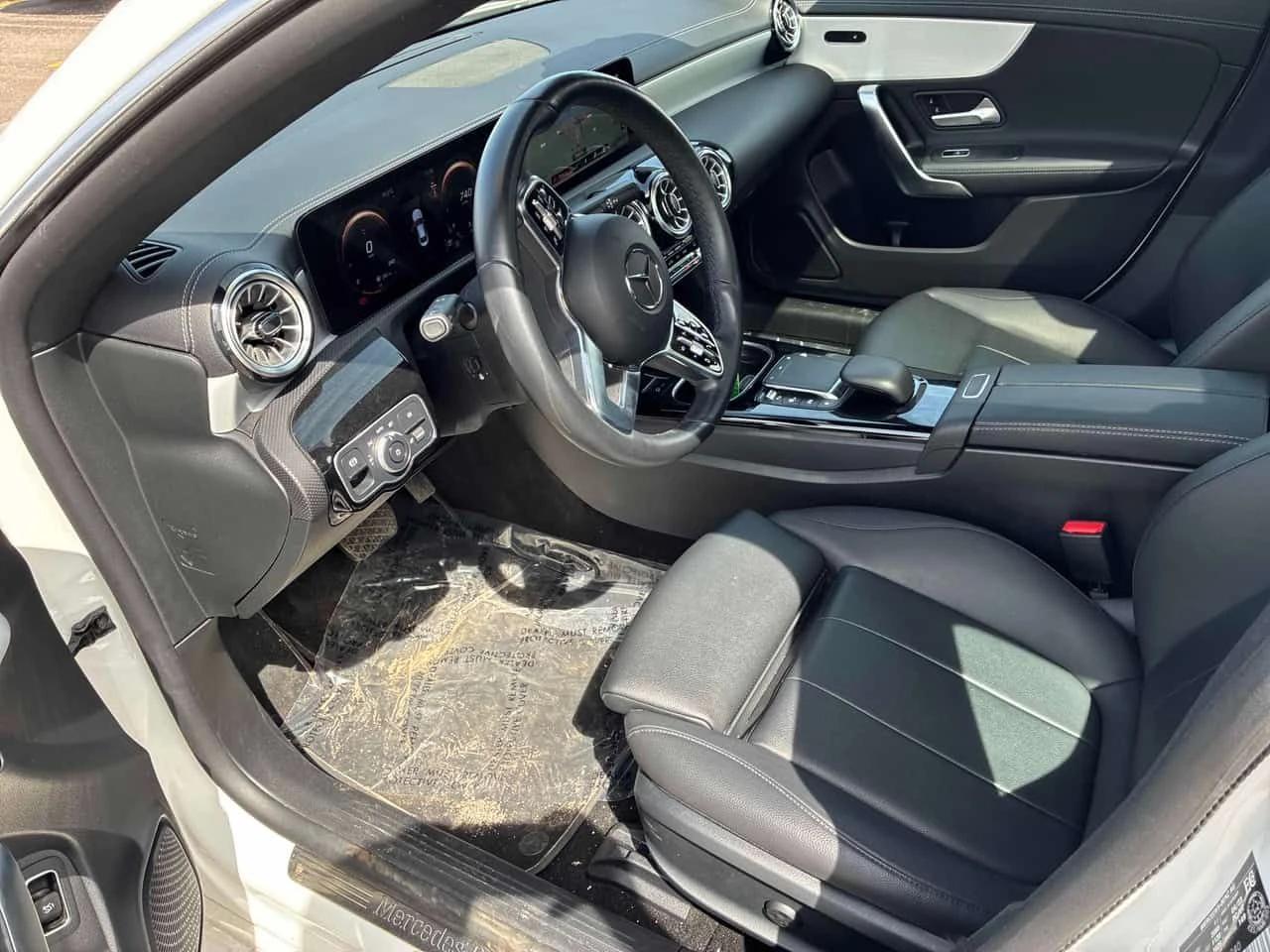 Mercedes-Benz CLA 250 PANORAMA| ПАМЕТ| ПОДГРЕВИ| CARFAX| , снимка 7 - Автомобили и джипове - 54640208