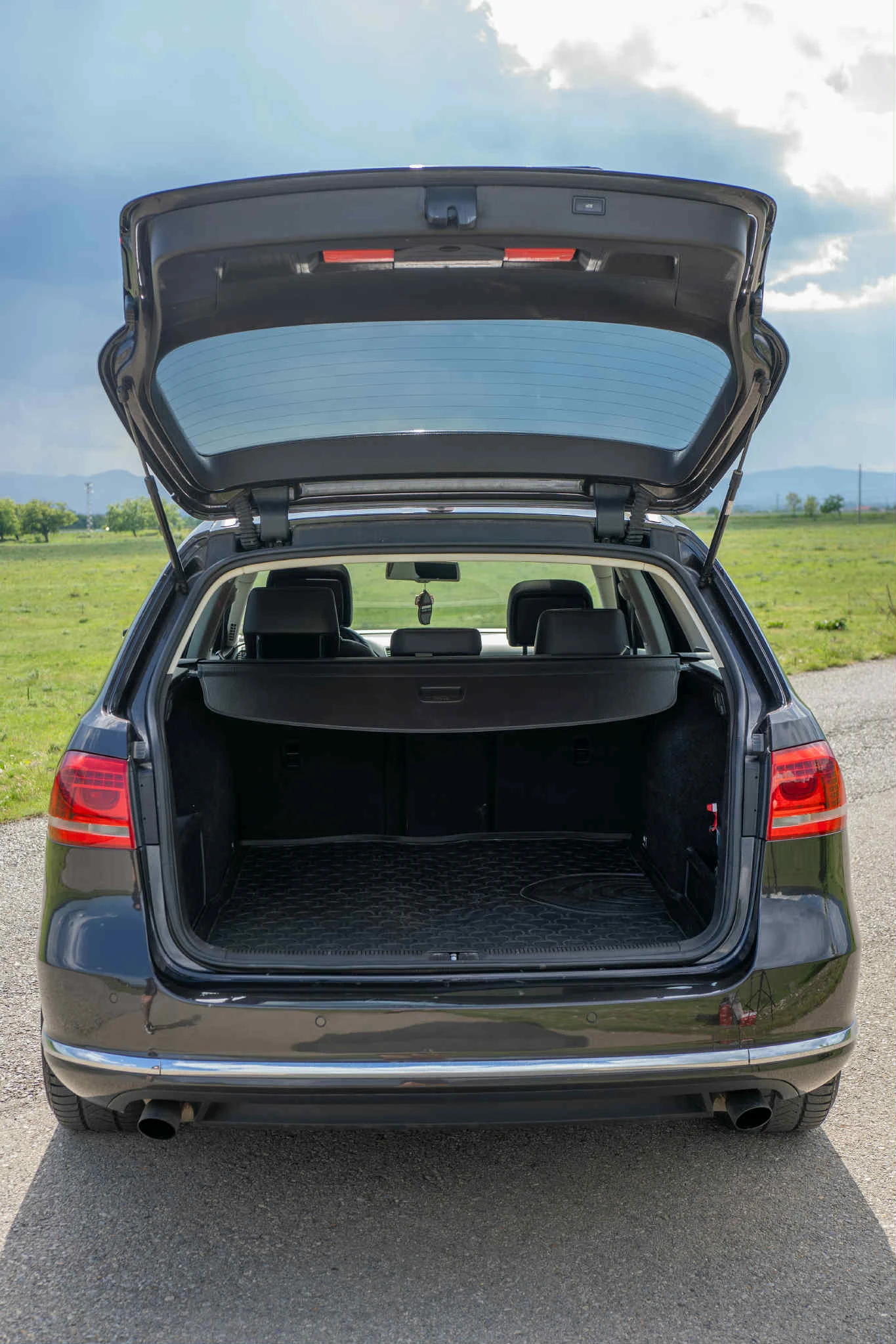 VW Passat, снимка 7 - Автомобили и джипове - 54885817
