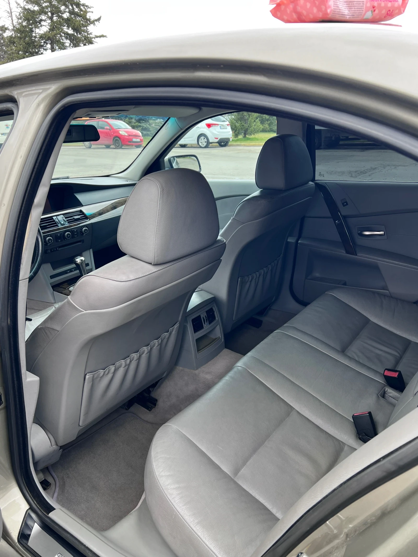 BMW 530 3.0 Diesel , снимка 8 - Автомобили и джипове - 55343246