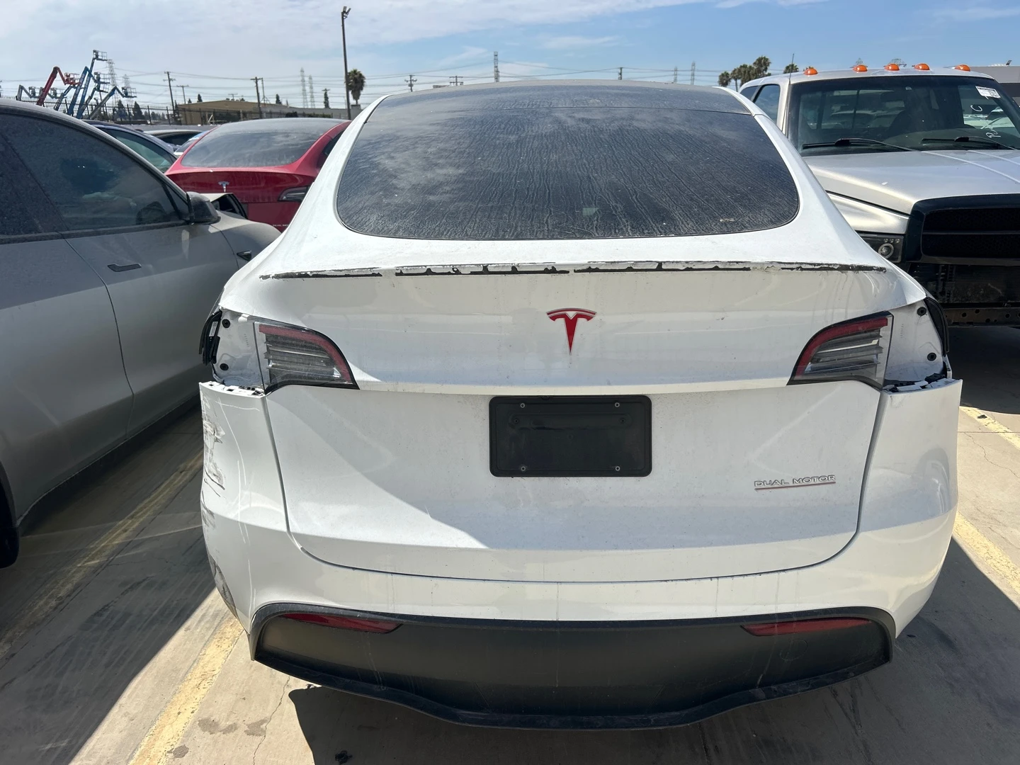 Tesla Model Y Performanc 4x4 LONG RANGE Dual Motor ПРИСТИГА Авгу, снимка 4 - Автомобили и джипове - 55386671
