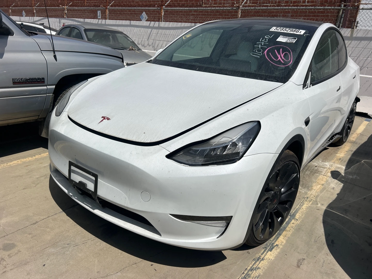 Tesla Model Y Performanc 4x4 LONG RANGE Dual Motor ПРИСТИГА Авгу, снимка 2 - Автомобили и джипове - 55386671