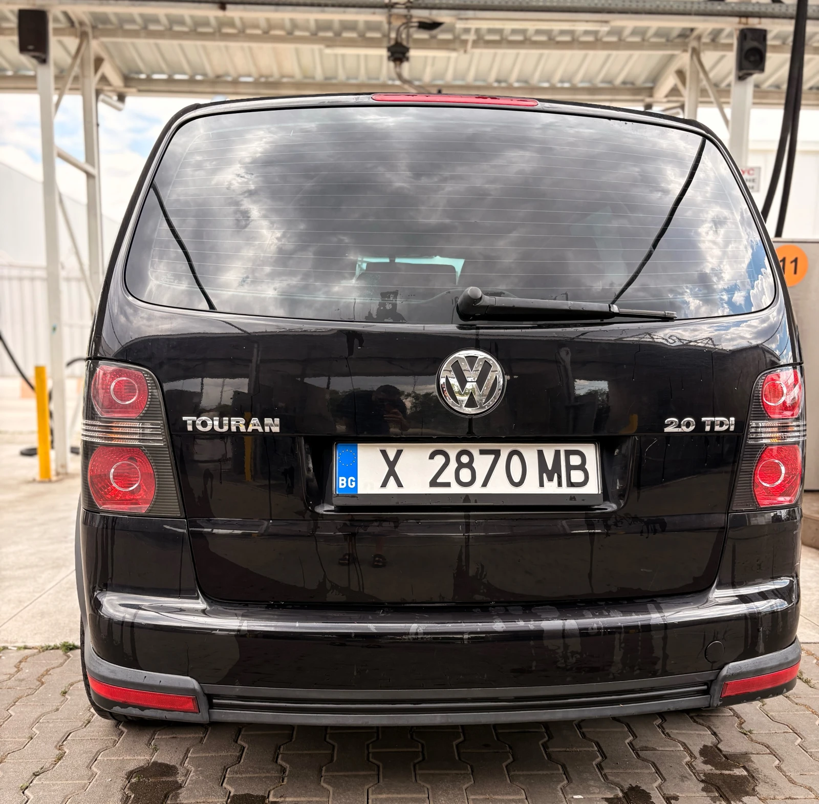 VW Touran, снимка 2 - Автомобили и джипове - 55365850