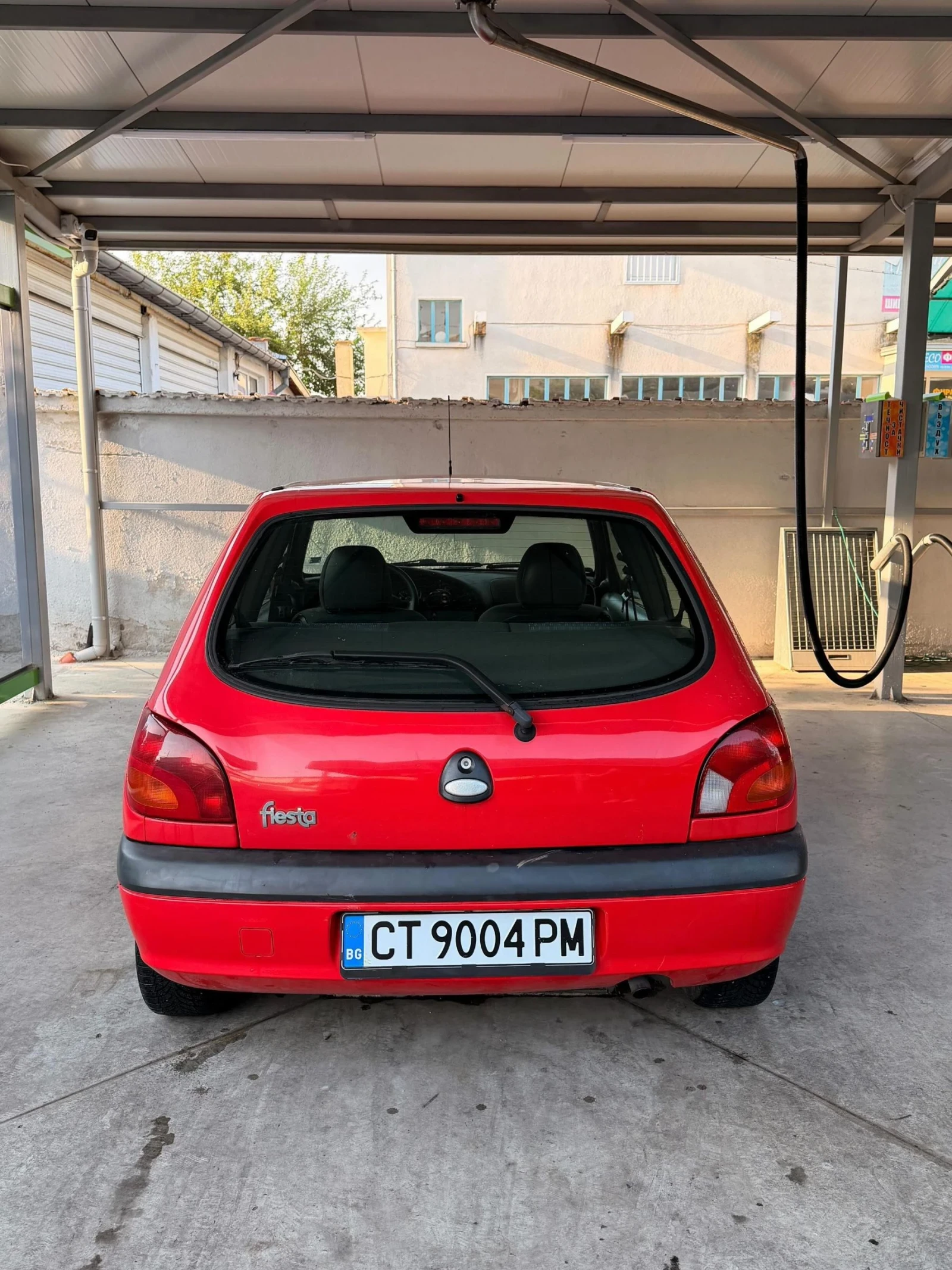 Ford Fiesta Mk4, снимка 14 - Автомобили и джипове - 55600249