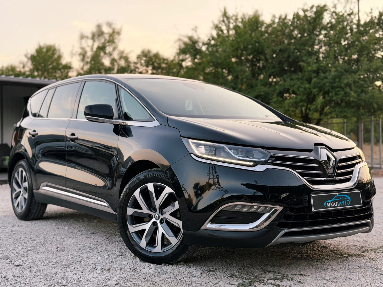 Renault Espace 1.6dCi Energy Initiale Paris 4Control ИТАЛИЯ, снимка 3 - Автомобили и джипове - 56136339