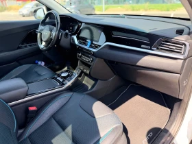 Kia Niro 64kwh-Гаранция-Всички екстри-Лизинг, снимка 14