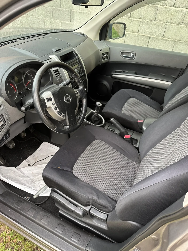 Nissan X-trail 2.0 dci, снимка 11 - Автомобили и джипове - 48053278