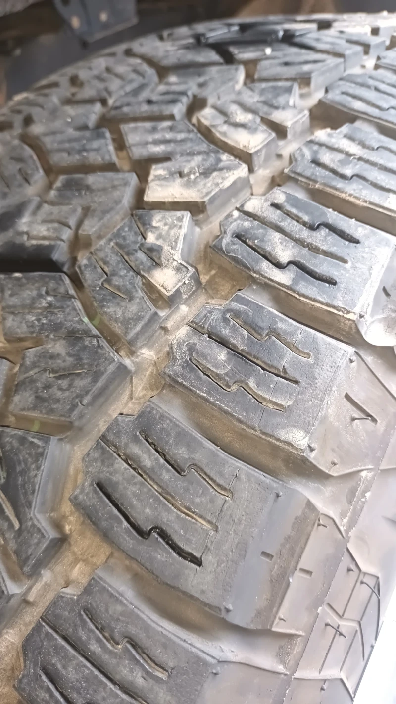 Toyota Tundra, снимка 13 - Автомобили и джипове - 50748068