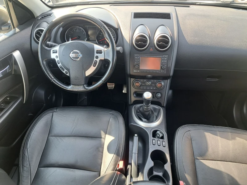 Nissan Qashqai 2.0 Швейцария, снимка 10 - Автомобили и джипове - 52501677