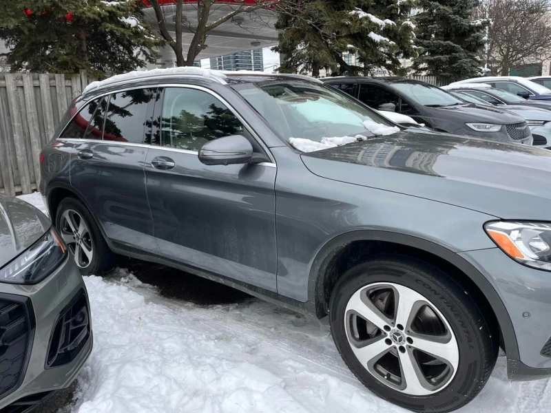 Mercedes-Benz GLC * 300 * CARFAX * БЕЗ ПЪРВОНАЧАЛНА ВНОСКА, снимка 3 - Автомобили и джипове - 52772841