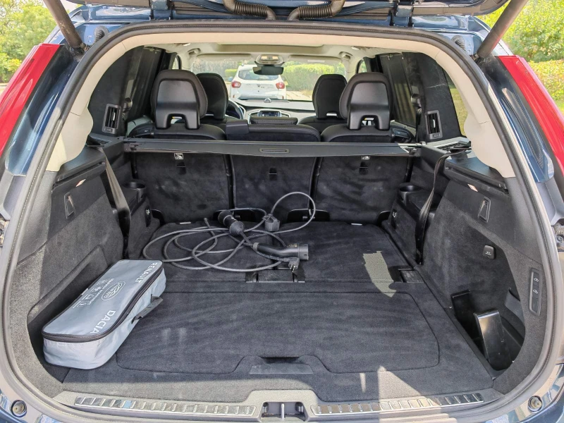 Volvo Xc90 4999Евро за получаване, 2.0TwEn T8 PlugInHybrid 7м, снимка 15 - Автомобили и джипове - 53016417
