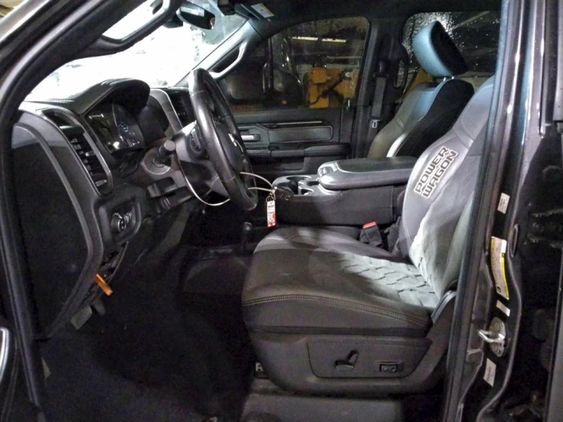 Dodge RAM 2500 POWERWAGON, снимка 10 - Автомобили и джипове - 53130287