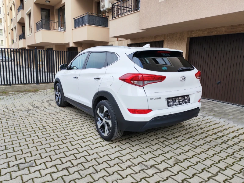 Hyundai Tucson 1.7CRDI/141к.с/2WD/автом./EU6, снимка 4 - Автомобили и джипове - 53391607