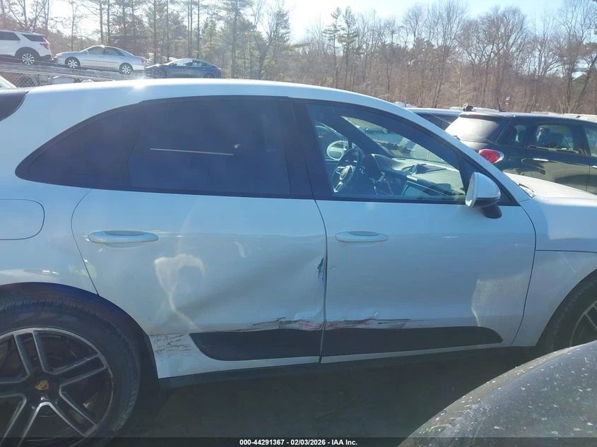 Porsche Macan | ЦЕНА ДО БЪЛГАРИЯ | , снимка 12 - Автомобили и джипове - 53820476