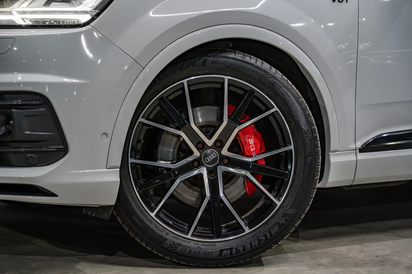 Audi Q7 3.0 TDI / SQ7 OPTIC / MATRIX / PANO / HUD / 3xTV /, снимка 8 - Автомобили и джипове - 54517560