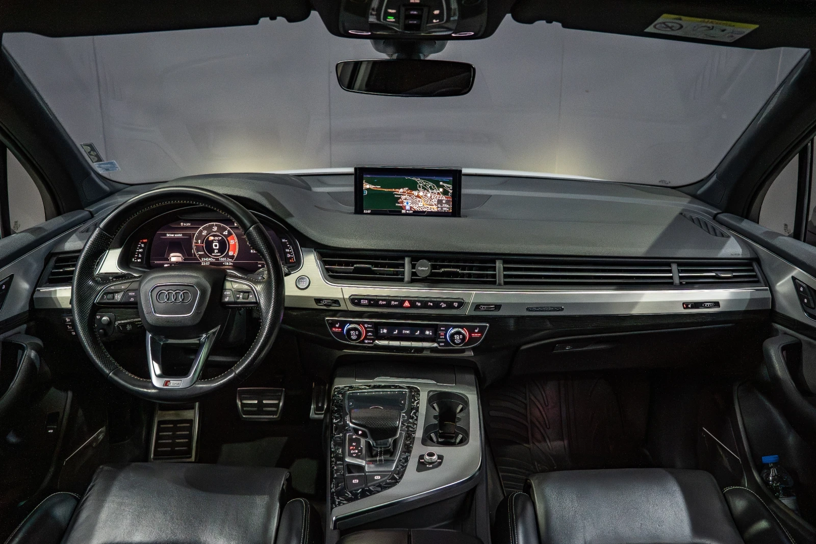 Audi Q7 3.0 TDI / SQ7 OPTIC / MATRIX / PANO / HUD / 3xTV /, снимка 9 - Автомобили и джипове - 54517560