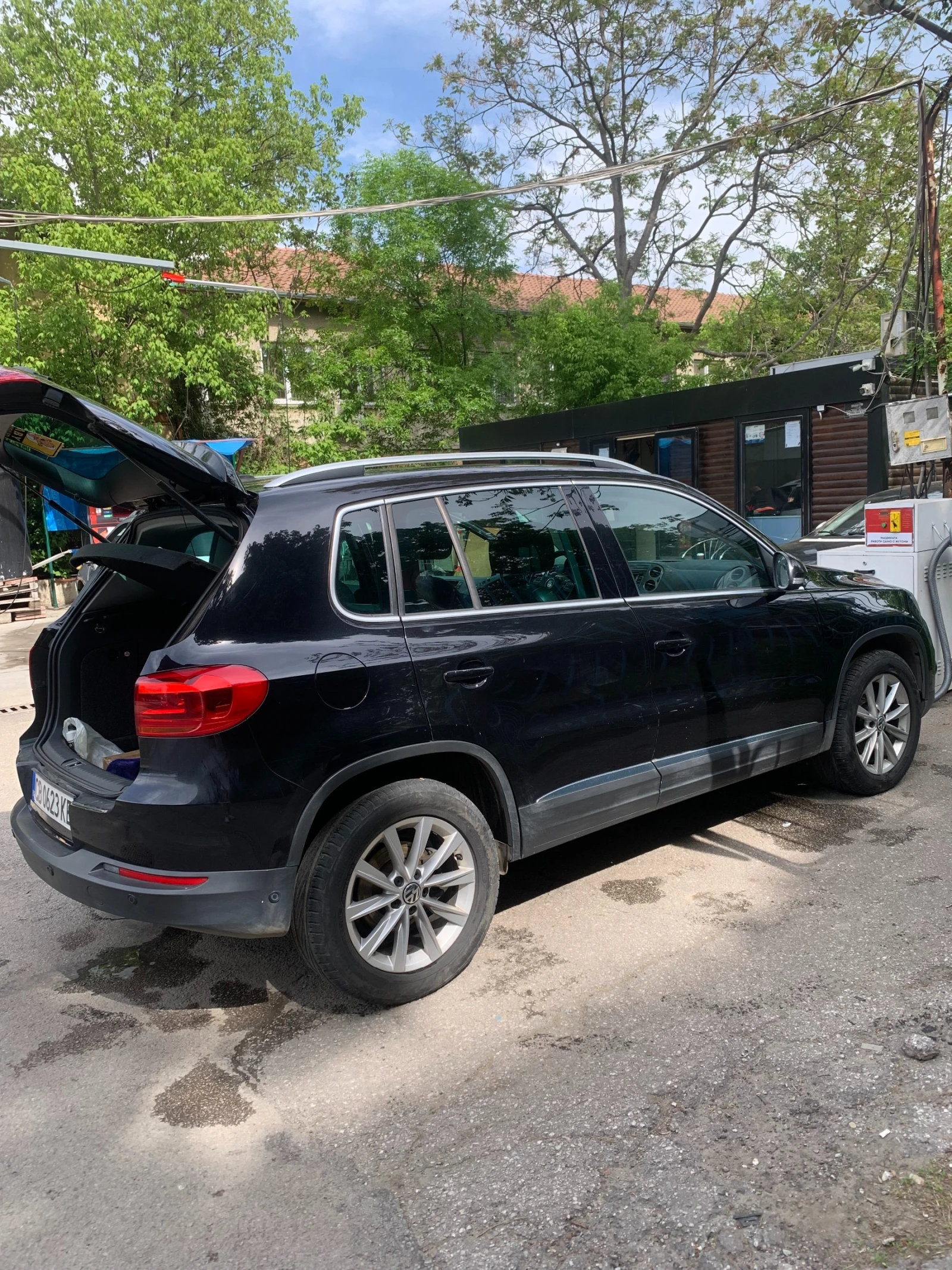 VW Tiguan TIGUAN 2.0 Tsi // FULL , снимка 3 - Автомобили и джипове - 54550816