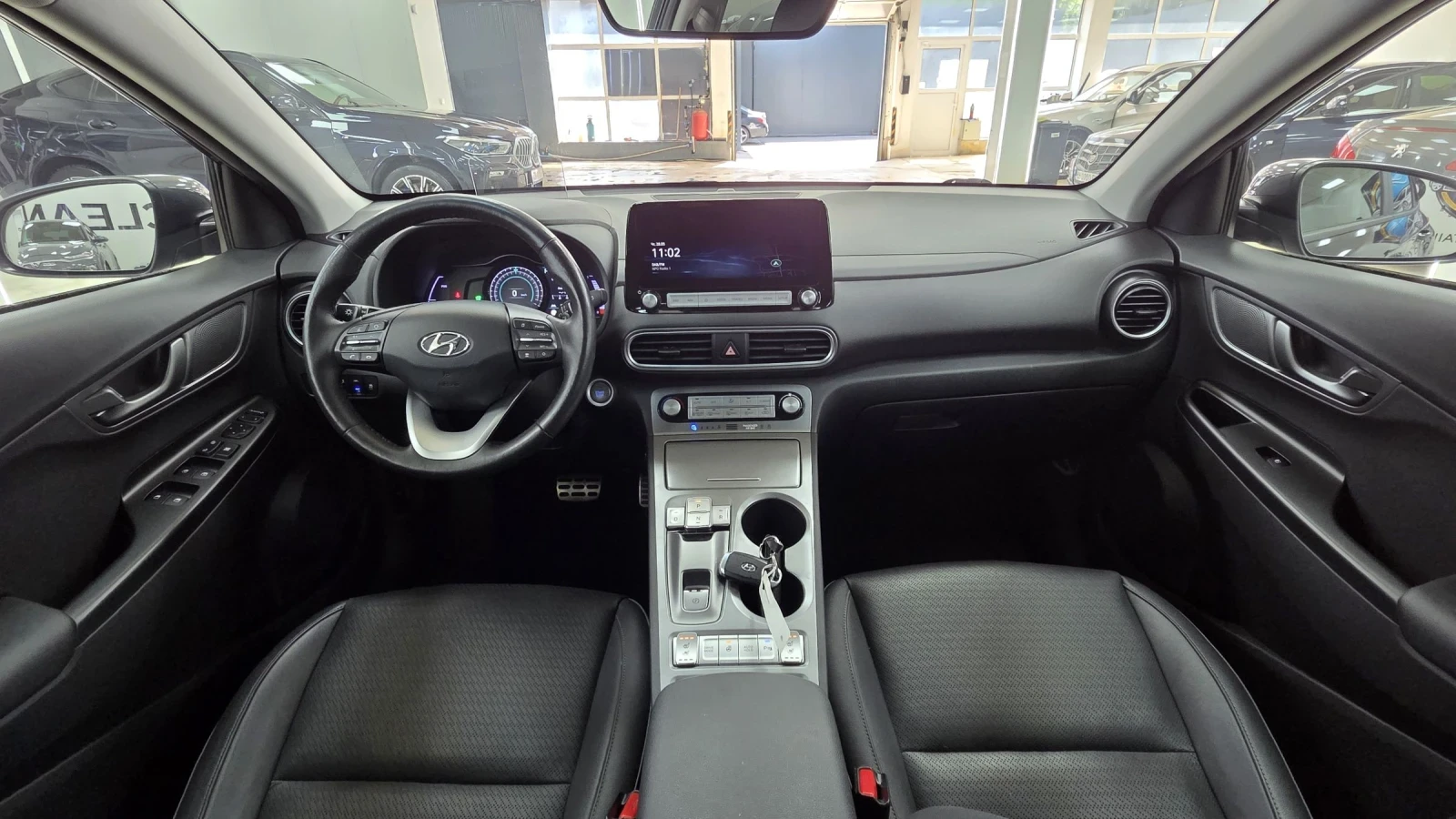 Hyundai Kona 64KWh/Premium/Шибидах/Теглич, снимка 13 - Автомобили и джипове - 54703455
