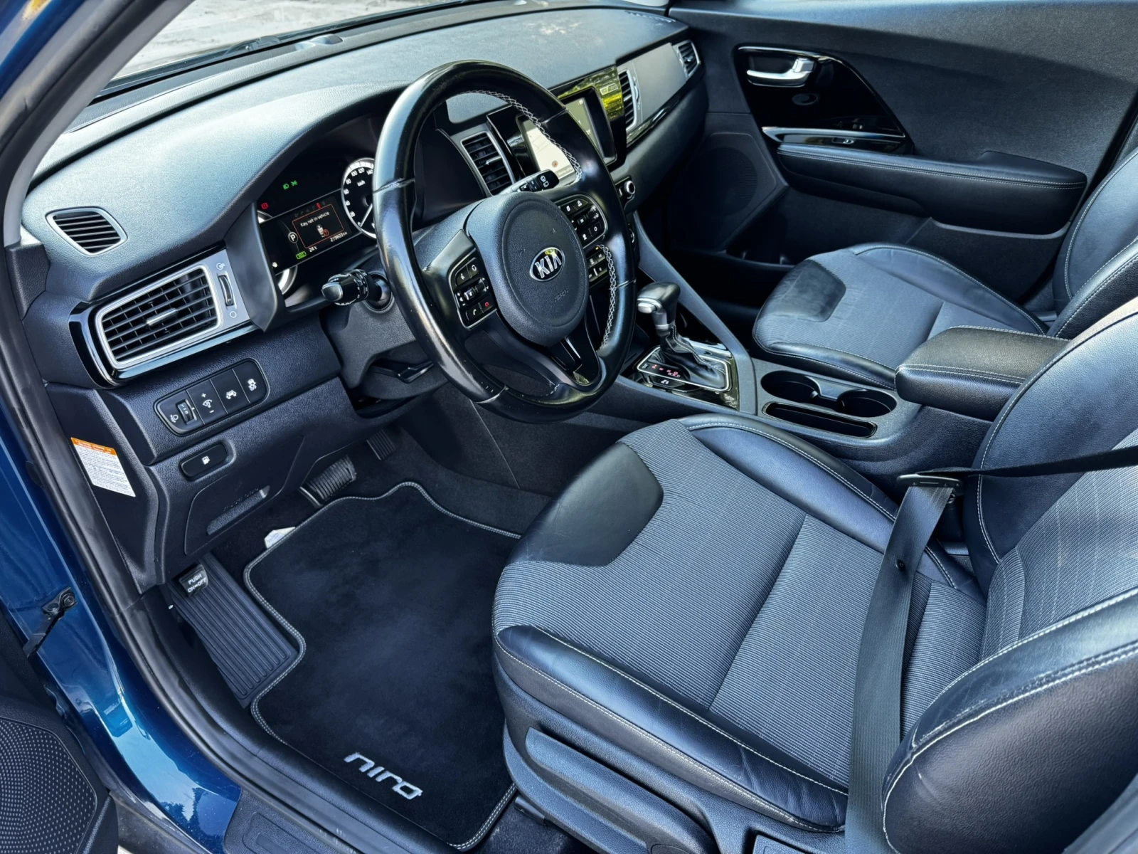 Kia Niro 1.6 Hybrid, снимка 7 - Автомобили и джипове - 55097259