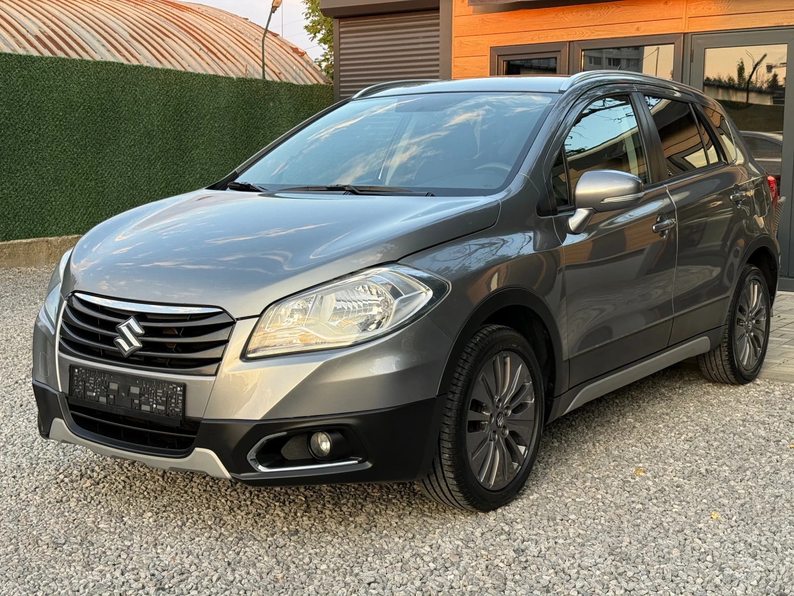 Suzuki SX4 S-Cross 1.6i/120hp/Подгрев/Навигация/