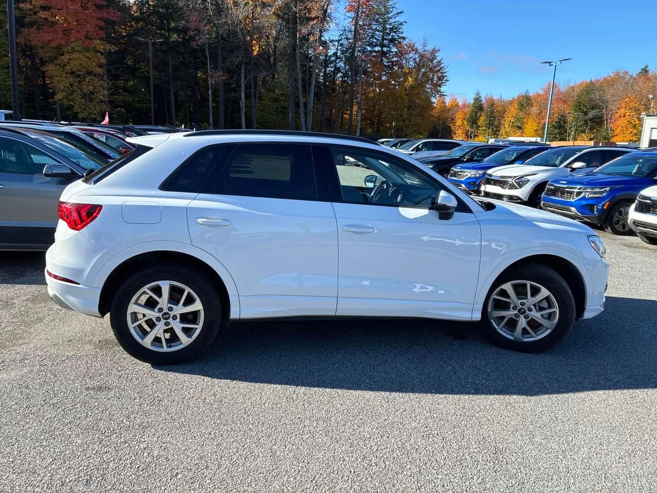 Audi Q3 * 40 TFSI quattro * CARFAX * ����� �� ����������� | Mobile.bg � ����������� 3