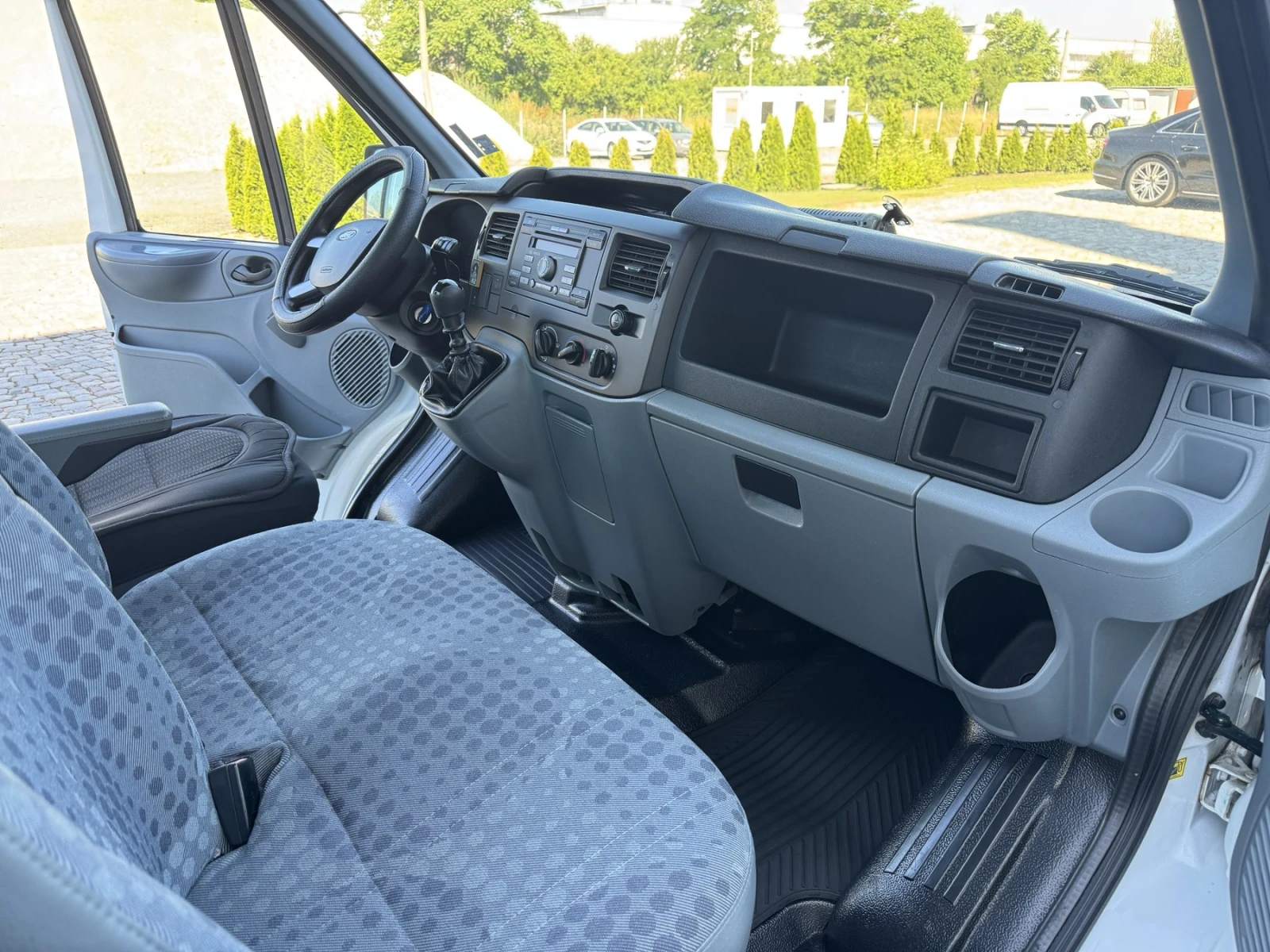 Ford Transit  /  -   | Mobile.bg   14