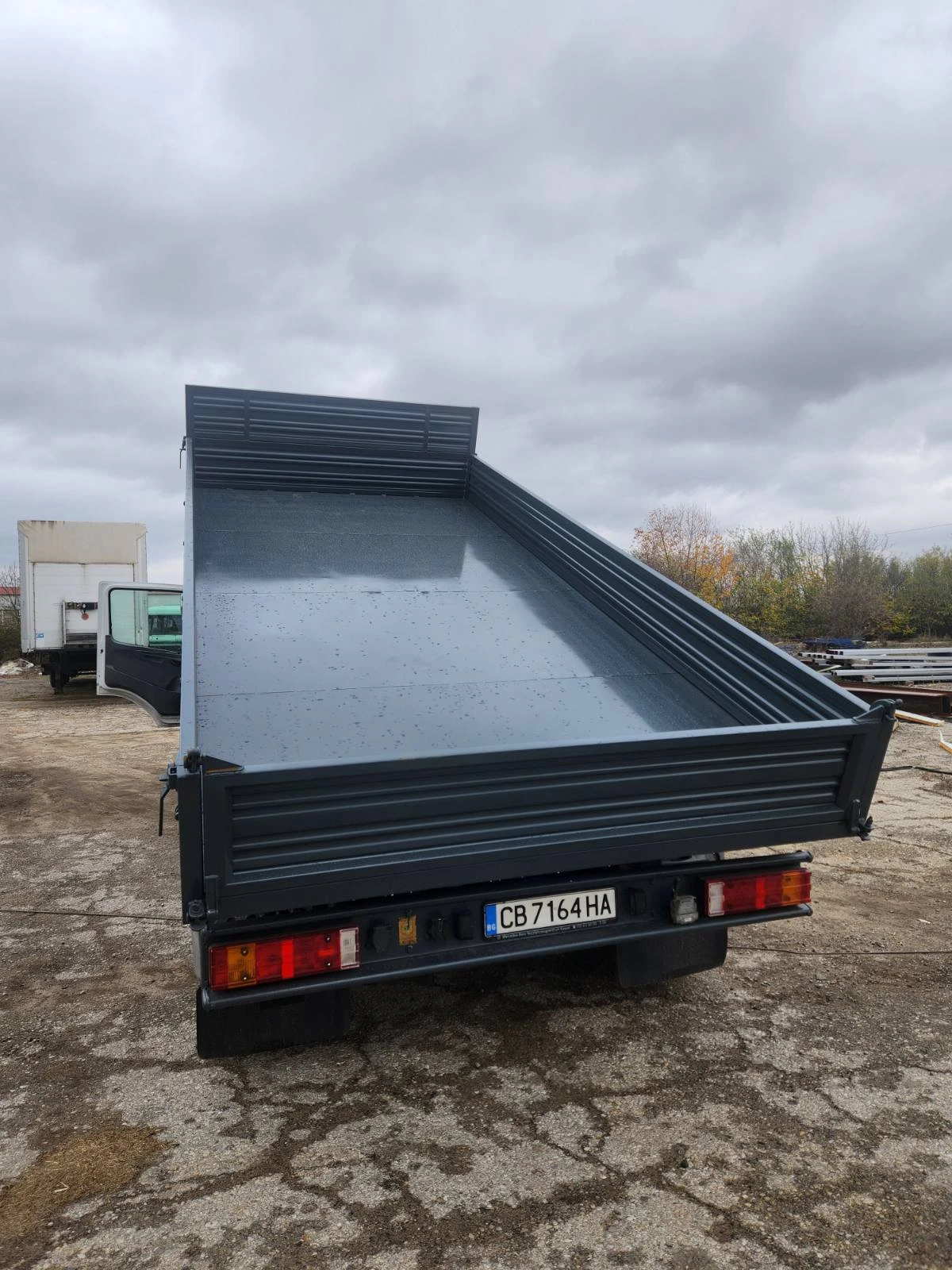 Mercedes-Benz Atego 822 тристранен самосвал - изображение 5