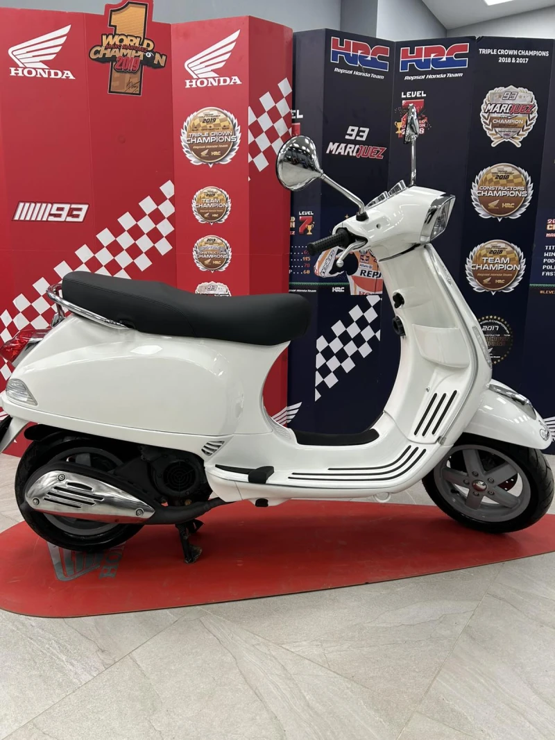 Vespa 150, снимка 5 - Мотоциклети и мототехника - 49409805