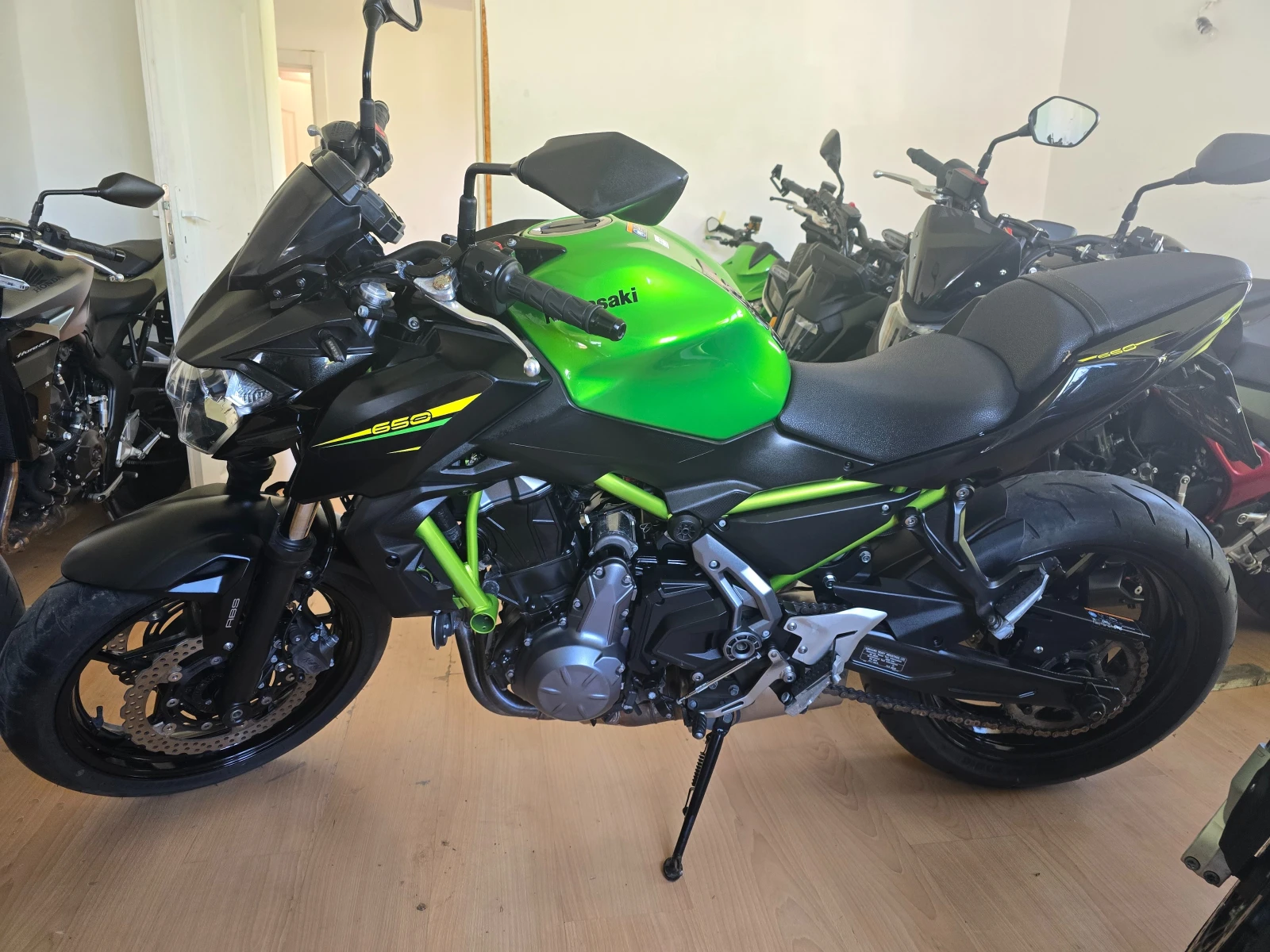 Kawasaki Z 650 ABS 35KW!!! A2!!!!, снимка 2 - Мотоциклети и мототехника - 54887613