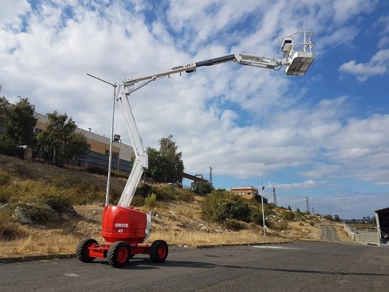 Автовишка Grove A45J  4х4, снимка 8 - Индустриална техника - 49658494