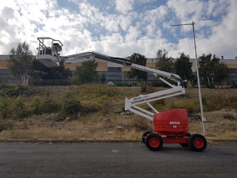 Автовишка Grove A45J  4х4, снимка 4 - Индустриална техника - 49658494