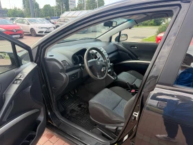 Toyota Corolla verso, снимка 10