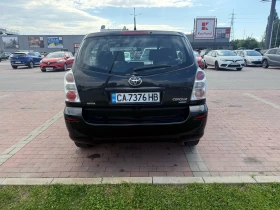 Toyota Corolla verso, снимка 8