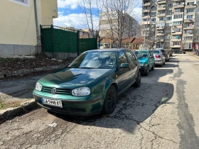 VW Golf, снимка 1