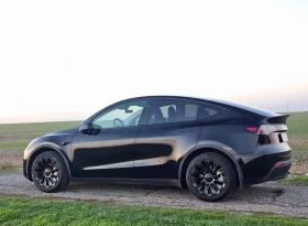 Tesla Model Y 11000 км, 2025 Гаранция