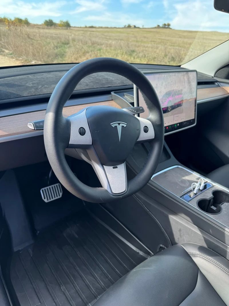 Tesla Model Y Long Range Dual Motor Berlin Made, снимка 11 - Автомобили и джипове - 47739924