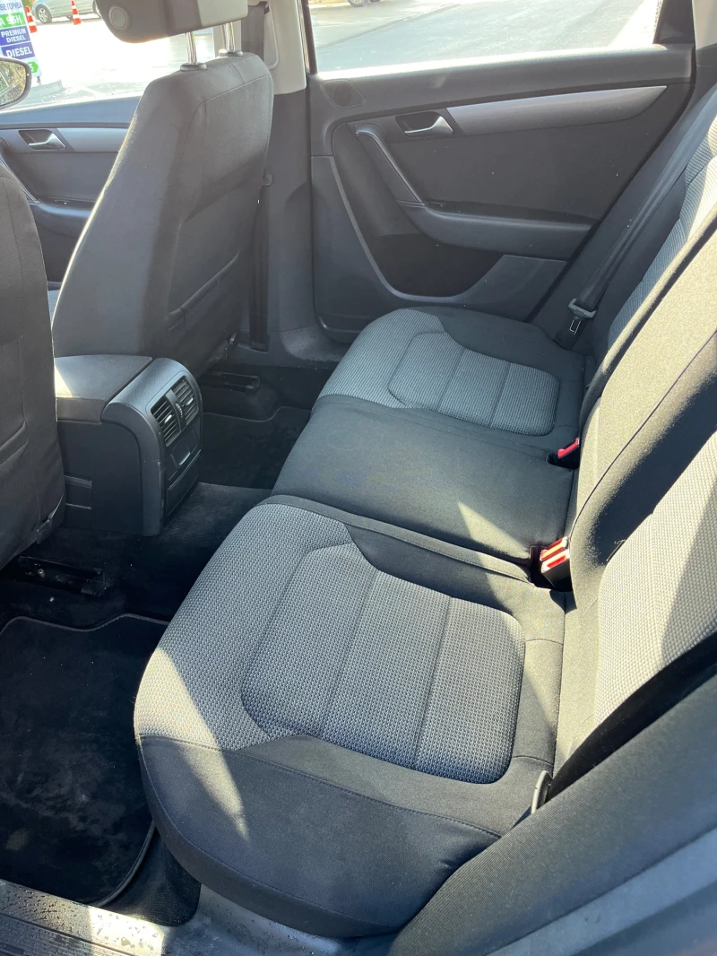VW Passat 1.4 Метан, снимка 6 - Автомобили и джипове - 51818428