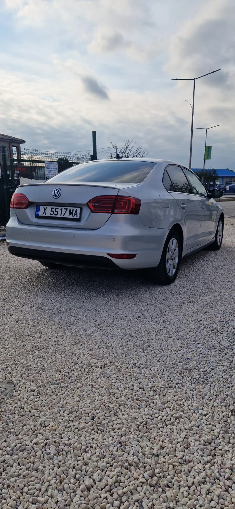 VW Jetta 1.4i-170к.с. ХИБРИД, снимка 5 - Автомобили и джипове - 51830810