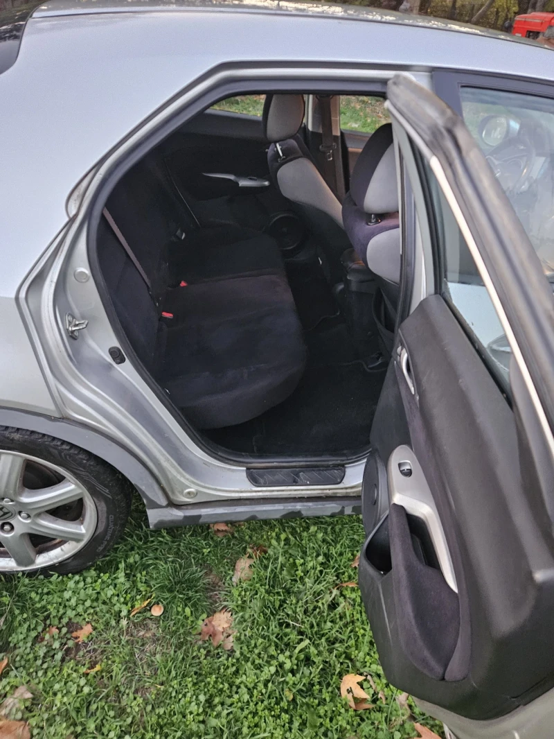 Honda Civic 8, снимка 8 - Автомобили и джипове - 52644453