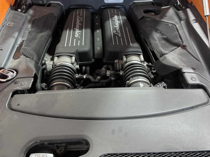 Lamborghini Gallardo CARFAX* АВТОФИНАНСИРАНЕ БЕЗ ПЪРВОНАЧАЛНА ВНОСКА, снимка 11 - Автомобили и джипове - 52690489