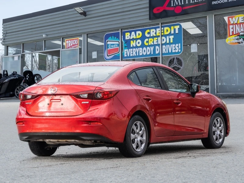 Mazda 3 * 4dr Sdn Auto * CARFAX * БЕЗ ПЪРВОНАЧАЛНА ВНОСКА, снимка 7 - Автомобили и джипове - 52959781