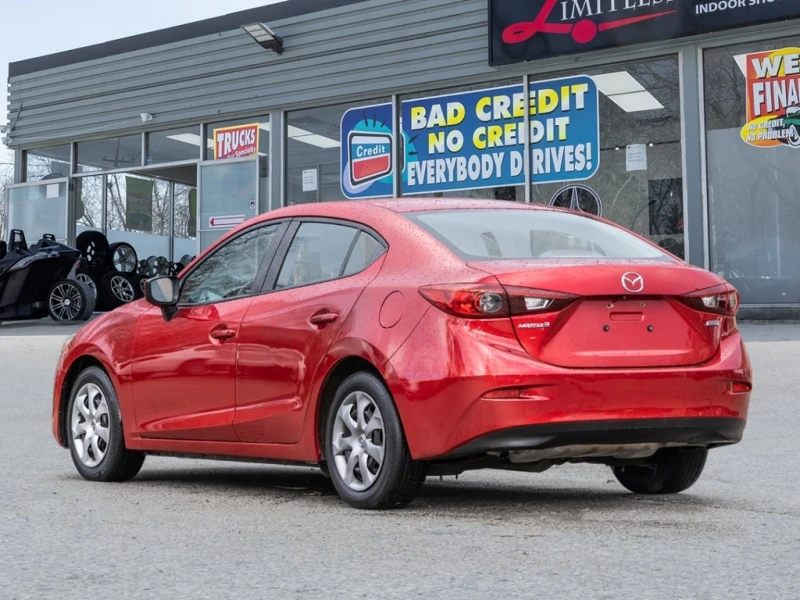 Mazda 3 * 4dr Sdn Auto * CARFAX * БЕЗ ПЪРВОНАЧАЛНА ВНОСКА, снимка 5 - Автомобили и джипове - 52959781