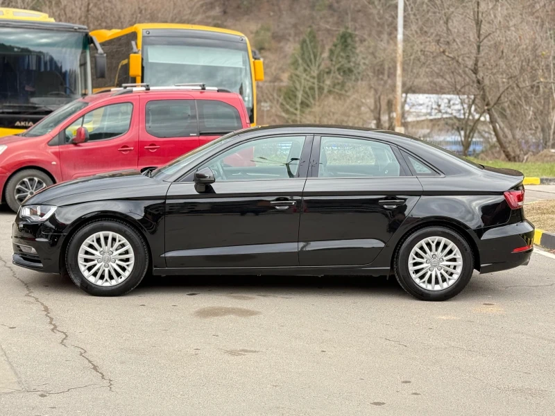 Audi A3 1.6TDI Klimatronik* EURO 6* Navigacia , снимка 9 - Автомобили и джипове - 52967314