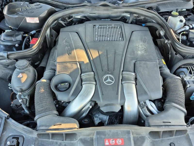 Mercedes-Benz CLS 550 * * CARFAX * * АВТО КРЕДИТ * * , снимка 15 - Автомобили и джипове - 53013898